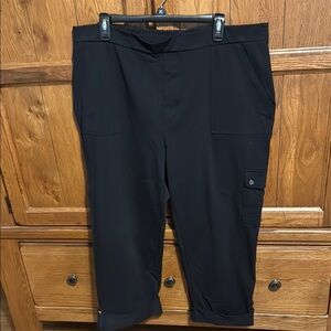 Women’s capri pants